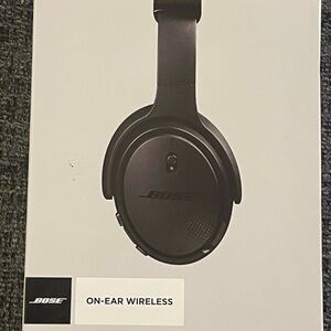Bose SoundLink On-Ear Wireless Bluetooth Headphones - Black